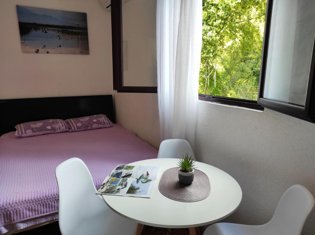 Apartments Four Countesses Virpazar Rom bilde